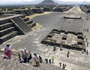 Mısır’da yeni bir piramit bulundu 