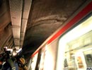 İstanbul metrosunun tavanı delindi