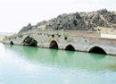 Tarihî İpek Yolu Köprüsü kurtuldu