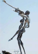 Kemer''deki ‘Aşk heykeli'' depoya kaldırıldı