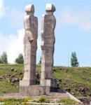 "Ucube" Anıtın Heykeltraşı İsyan Etti
